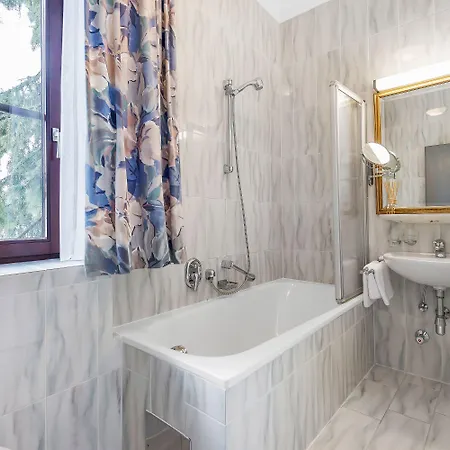 Sylvia By Skinetworks Hotel Ischgl